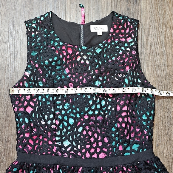 Wolven Anthropologie Women's Terrace Black Lace Overlay Floral Sheath Dress Sz 4 - Picture 13 of 15